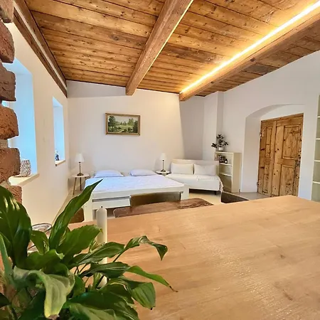 Bouda 230 Pec pod Snezkou