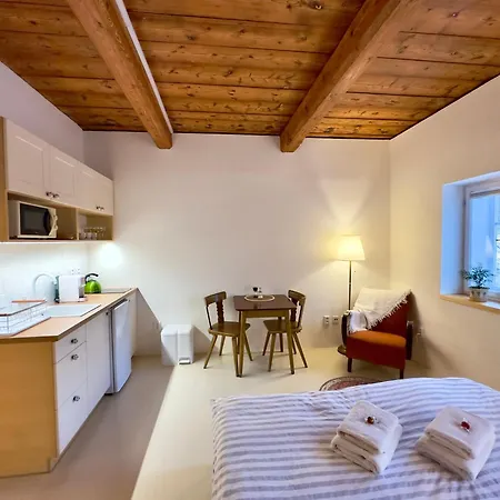 Lägenhet Bouda 230 *